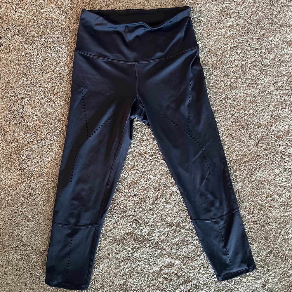 Zella Women Navy Blue Comfort Running Capri Leggings Size Small